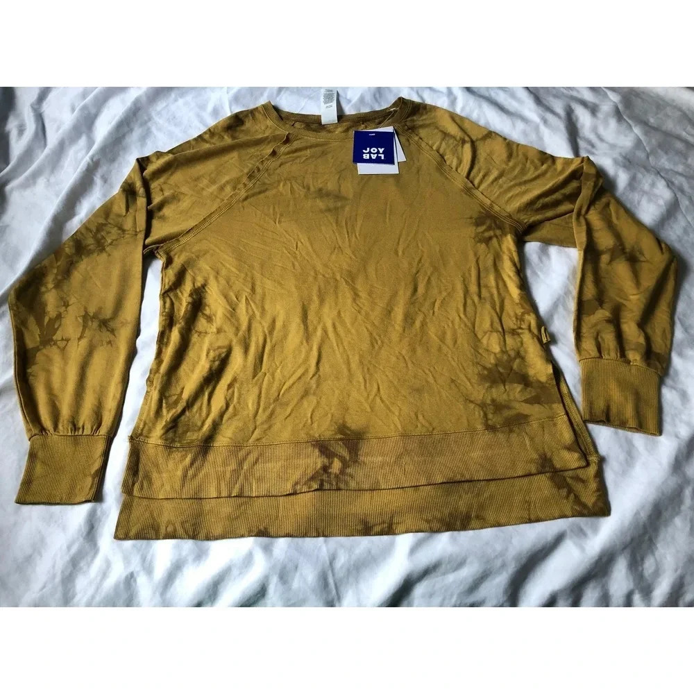NWT Joy Lab Women's Sweatshirt tie-dye